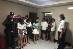 探索麻豆传媒mofy：引领年轻人潮流的视觉盛宴